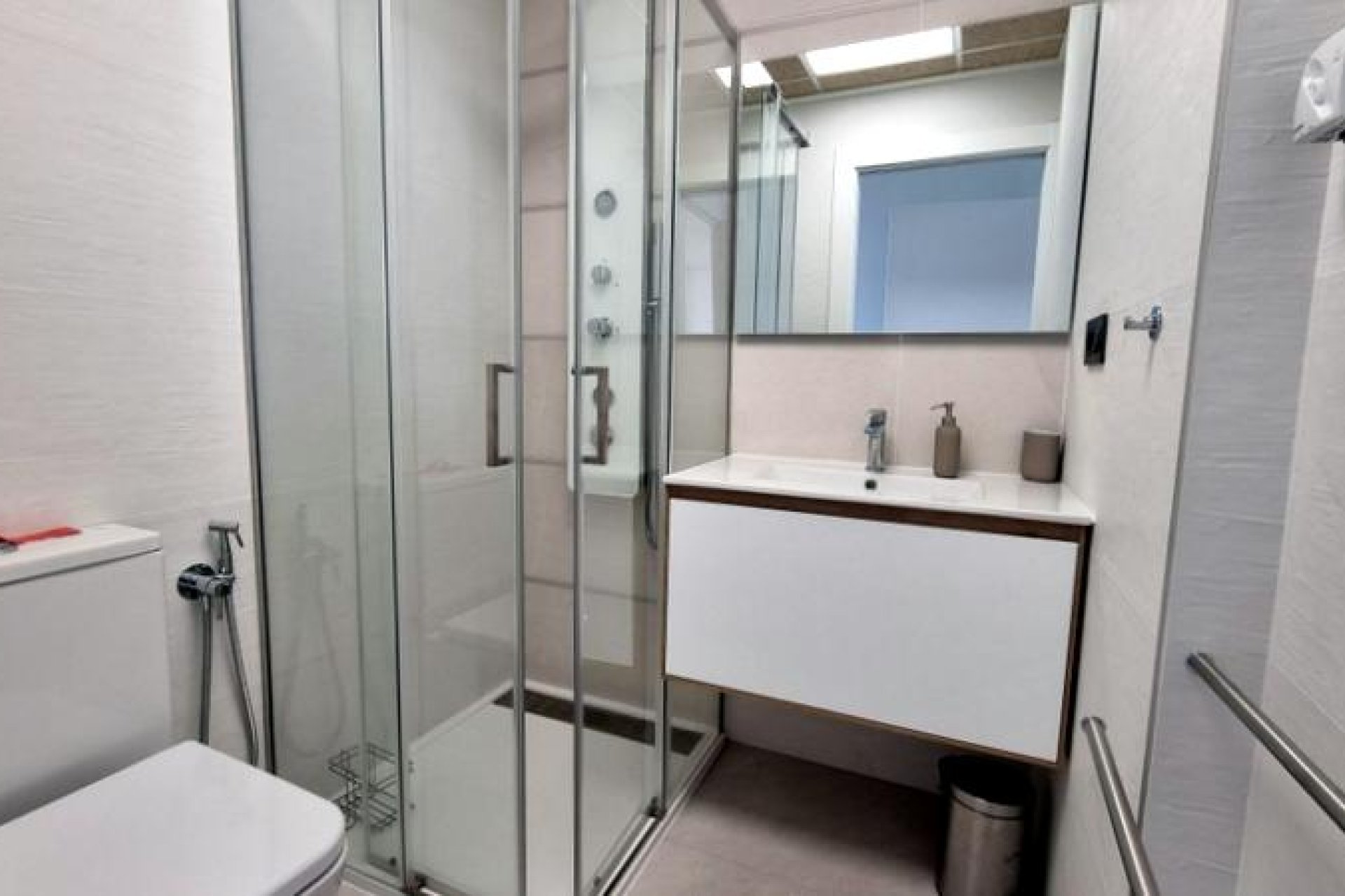 Resale - Apartment - Torrevieja - Los Balcones