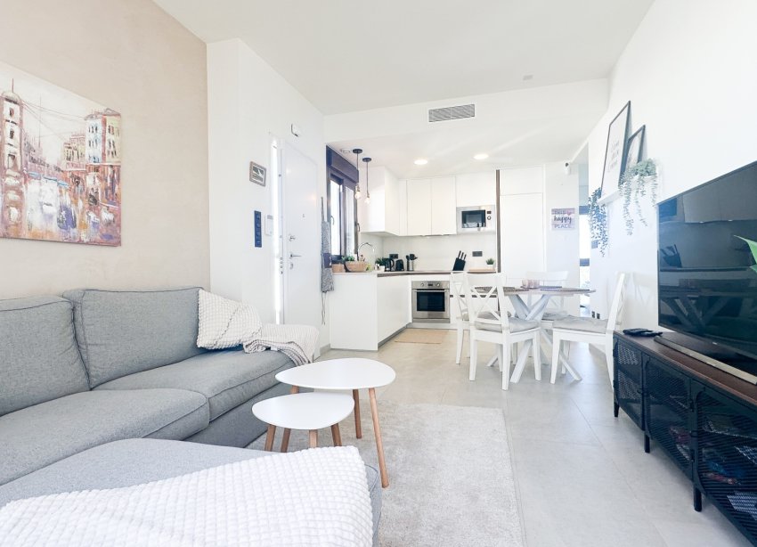 Resale - Apartment - Torrevieja - Los Balcones