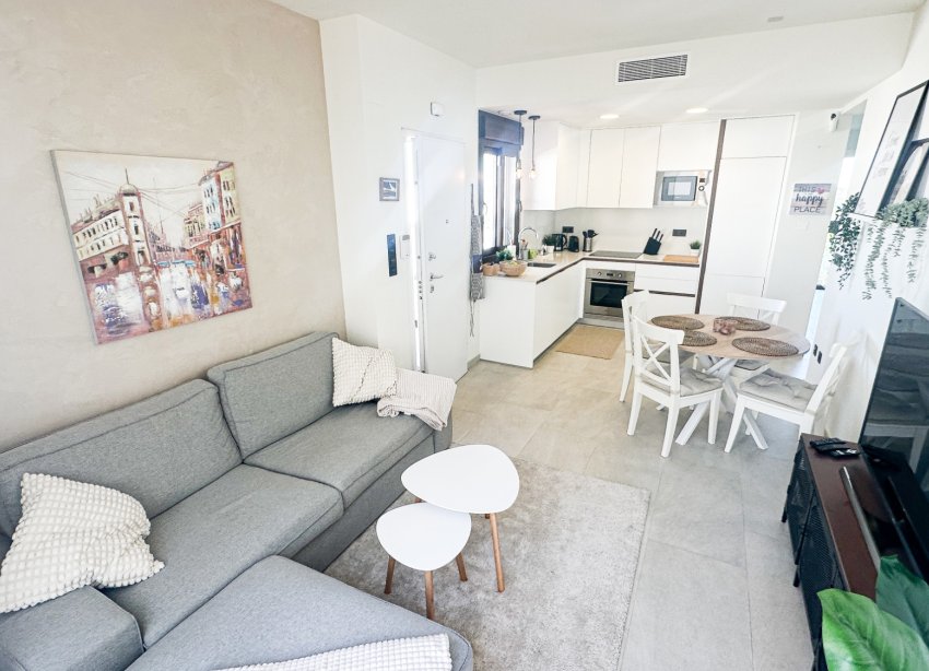 Resale - Apartment - Torrevieja - Los Balcones