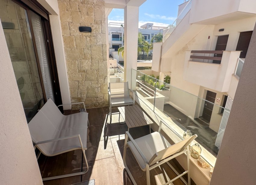 Resale - Apartment - Torrevieja - Los Balcones