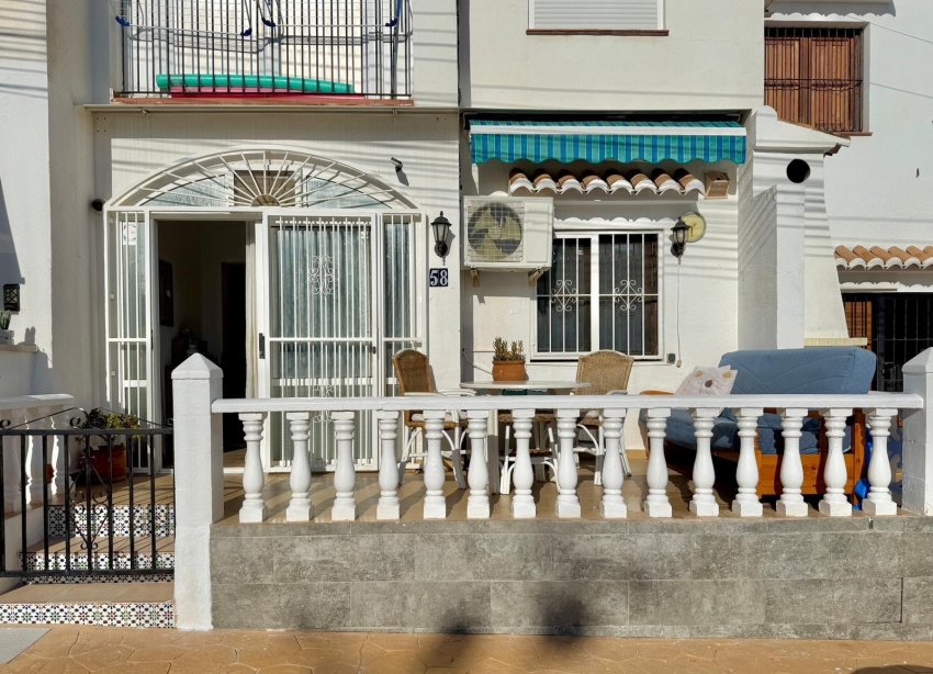 Resale - Apartment - Torrevieja - Los Balcones
