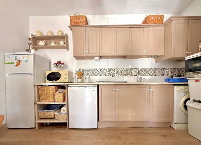 Resale - Apartment - Torrevieja - Los Balcones
