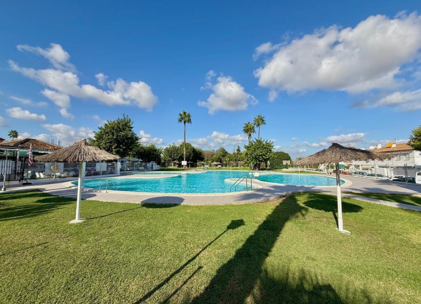 Resale - Apartment - Torrevieja - Los Balcones