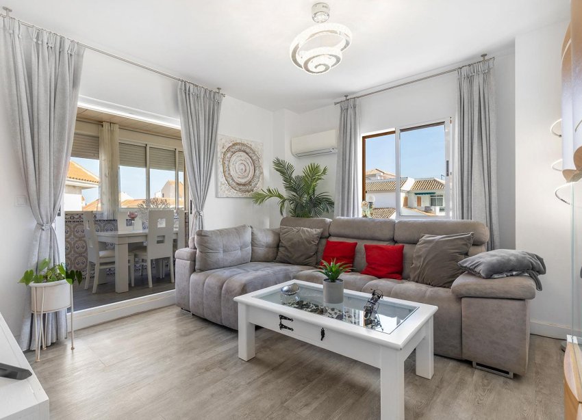 Resale - Apartment - Torrevieja - Los Europeos