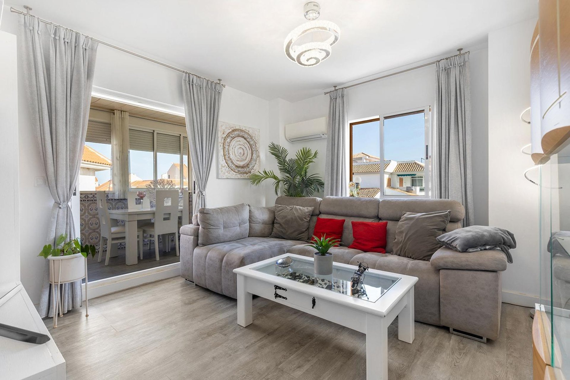 Resale - Apartment - Torrevieja - Los Europeos