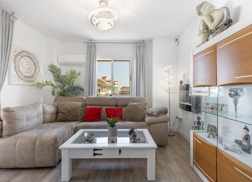 Resale - Apartment - Torrevieja - Los Europeos