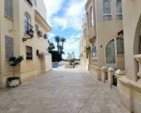 Resale - Apartment - Torrevieja - Los Frutales