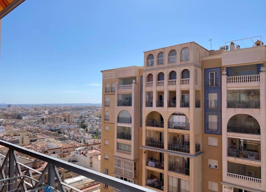 Resale - Apartment - Torrevieja - Los Frutales