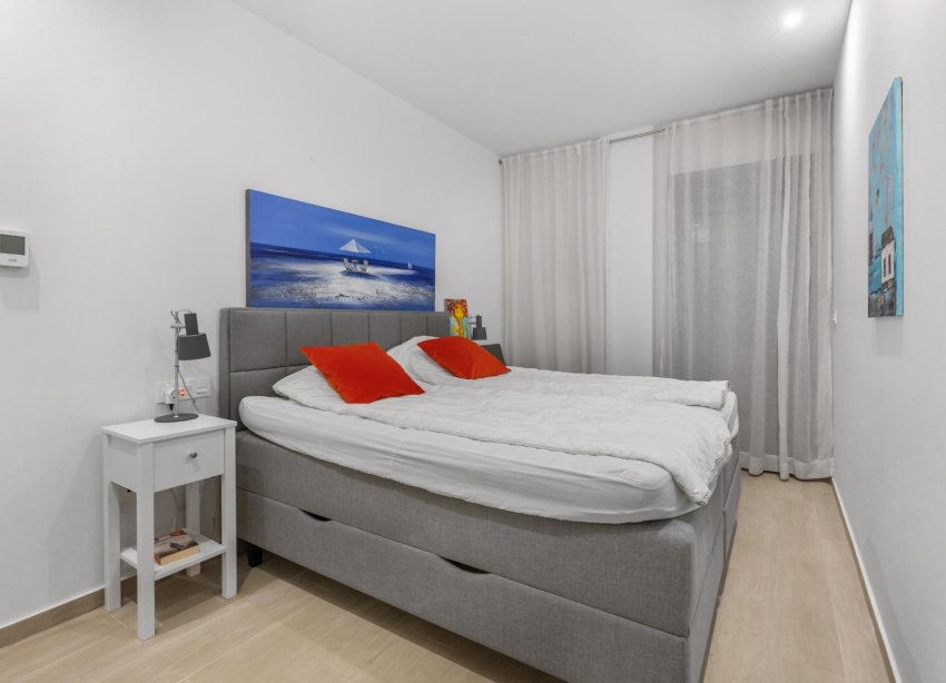 Resale - Apartment - Torrevieja - Los Frutales