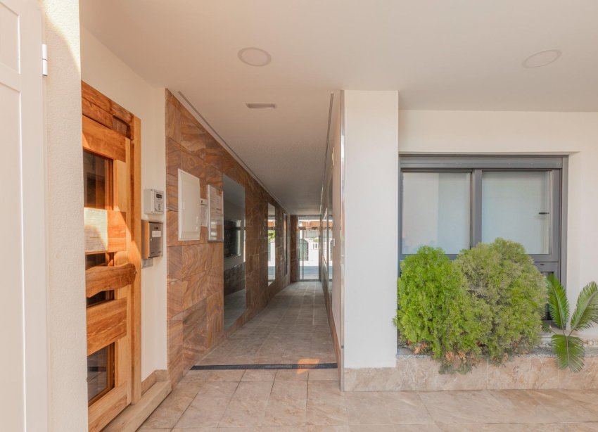 Resale - Apartment - Torrevieja - Los Frutales