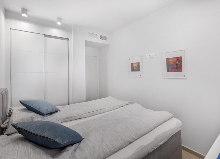 Resale - Apartment - Torrevieja - Los Frutales