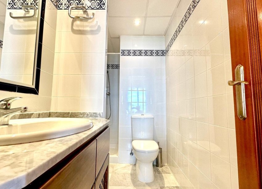 Resale - Apartment - Torrevieja - Los Frutales