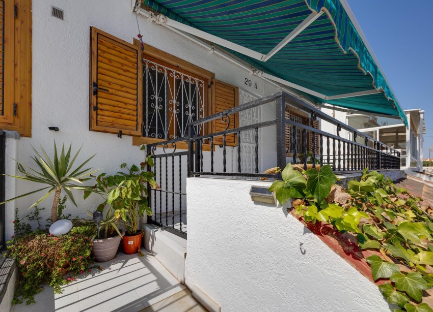 Resale - Apartment - Torrevieja - Los Frutales
