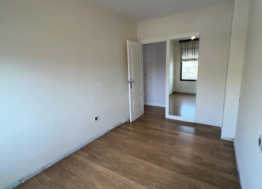 Resale - Apartment - Torrevieja - Mar azul