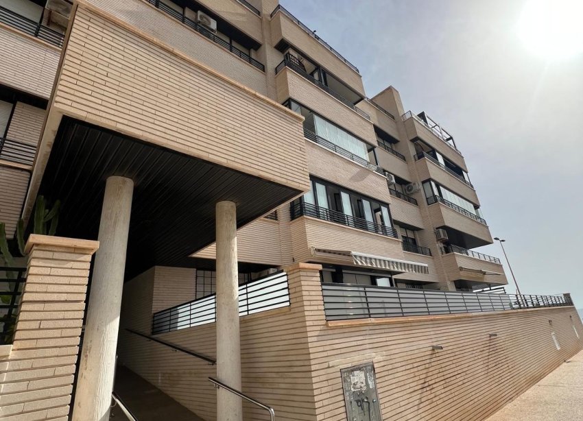 Resale - Apartment - Torrevieja - Mar azul