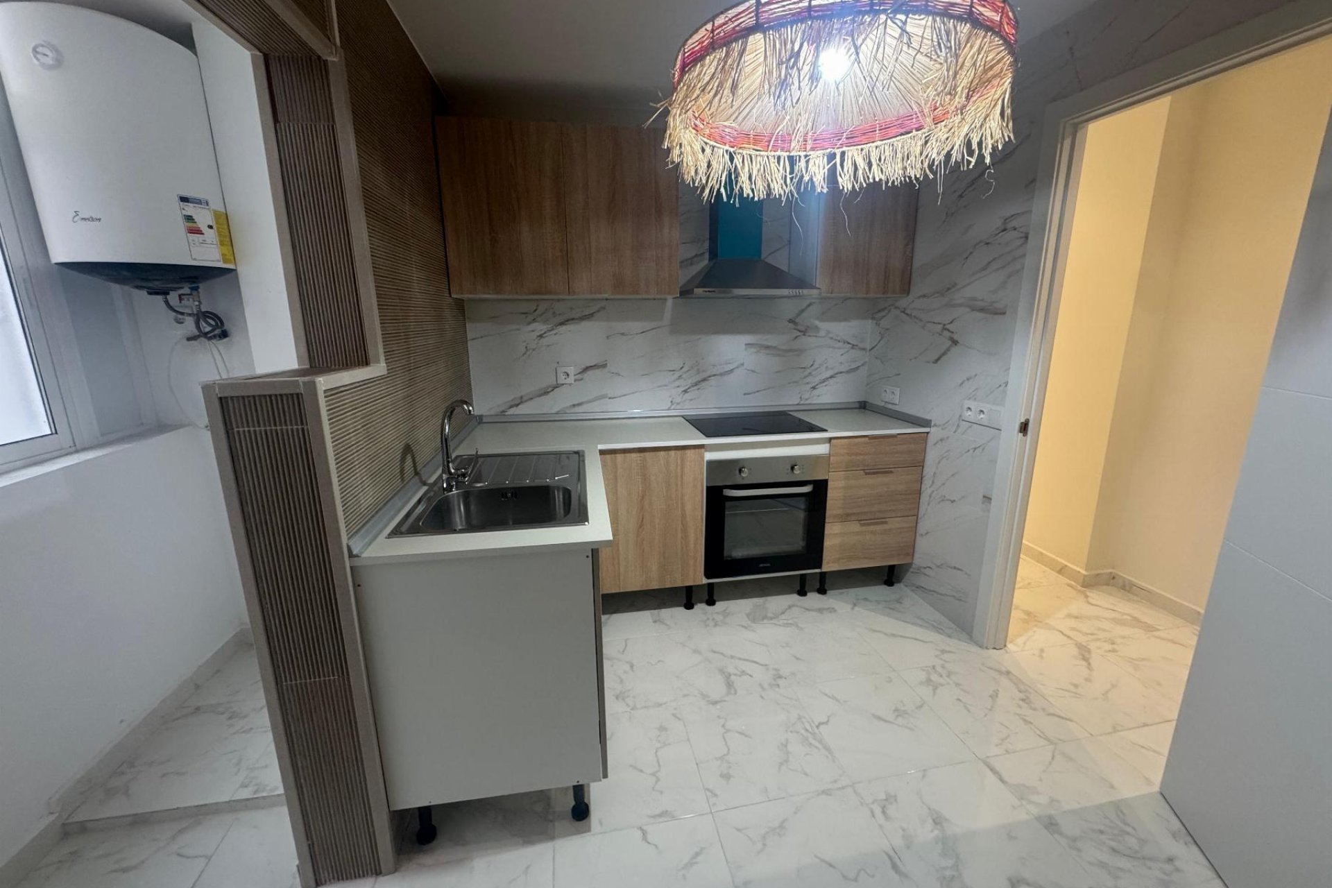 Resale - Apartment - Torrevieja - Muelle Pesquero