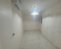 Resale - Apartment - Torrevieja - Muelle Pesquero