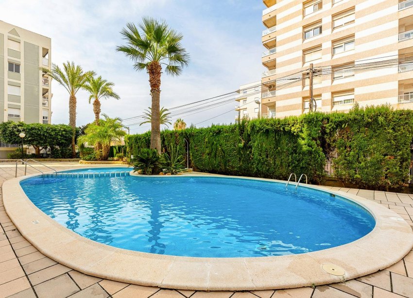 Resale - Apartment - Torrevieja - Nueva Torrevieja