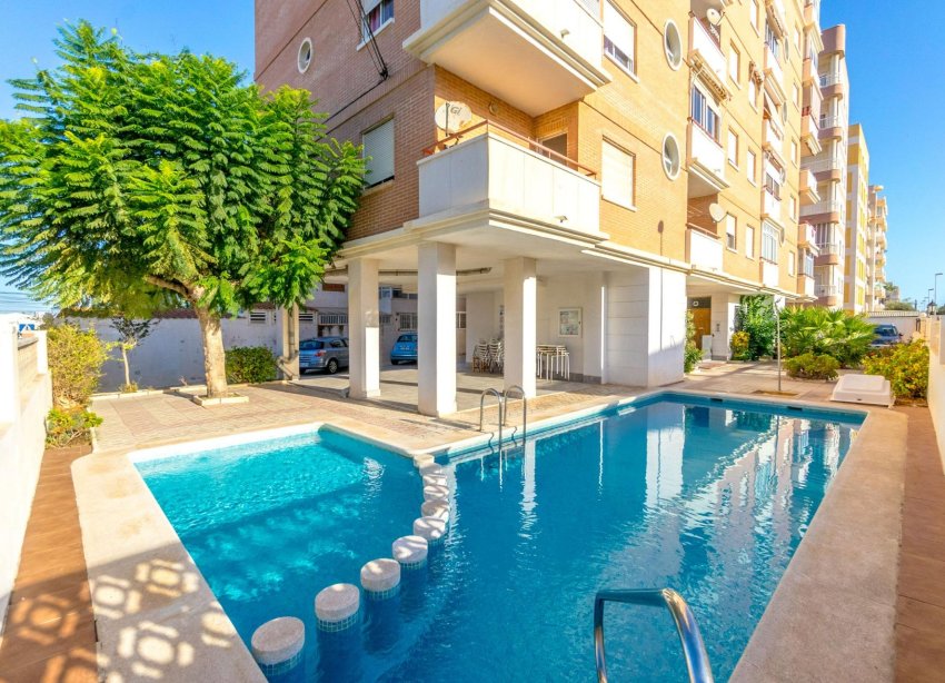 Resale - Apartment - Torrevieja - Nueva Torrevieja