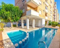 Resale - Apartment - Torrevieja - Nueva Torrevieja