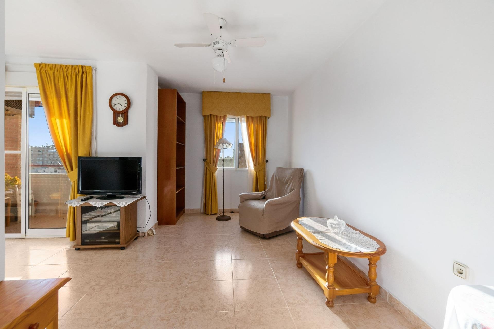 Resale - Apartment - Torrevieja - Nueva Torrevieja