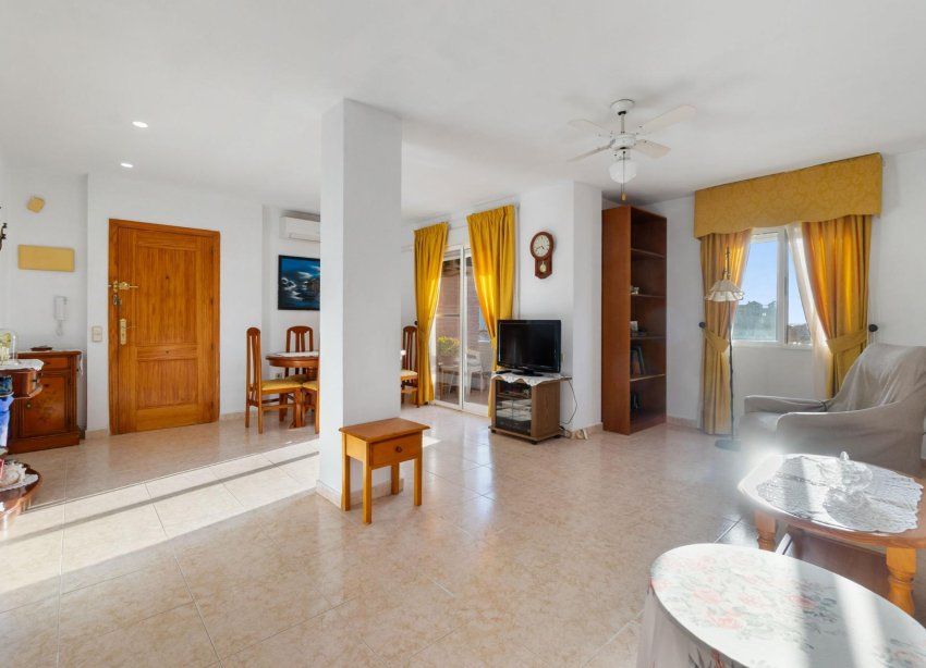 Resale - Apartment - Torrevieja - Nueva Torrevieja