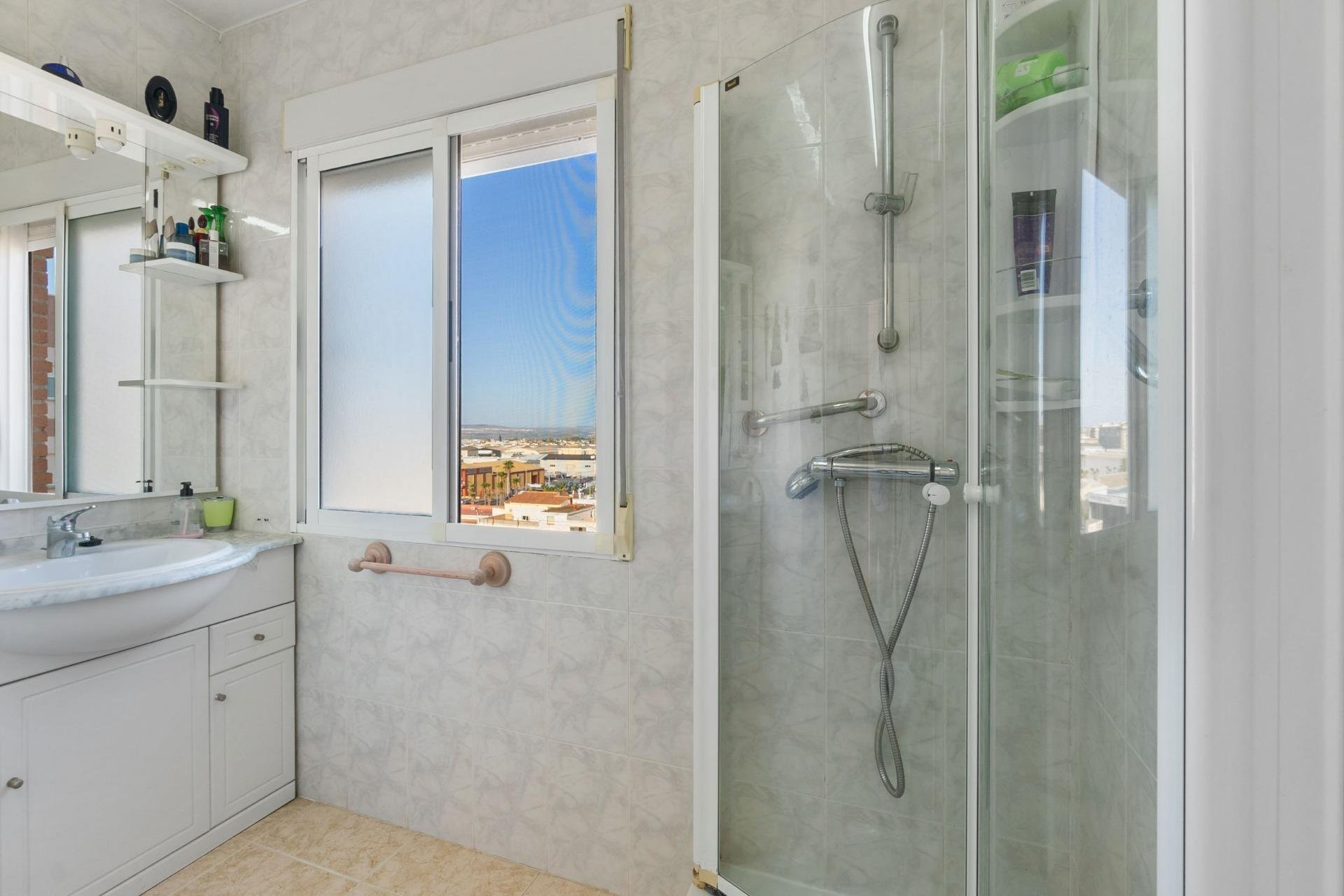 Resale - Apartment - Torrevieja - Nueva Torrevieja