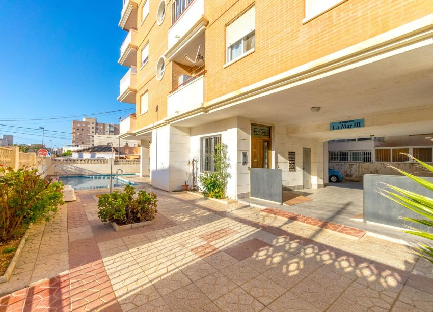 Resale - Apartment - Torrevieja - Nueva Torrevieja