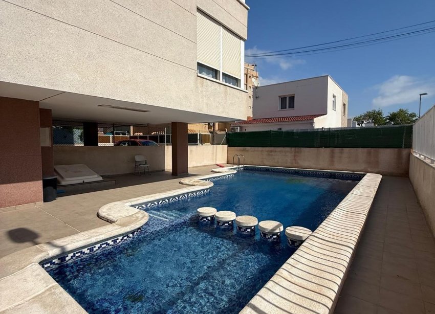 Resale - Apartment - Torrevieja - Nueva Torrevieja