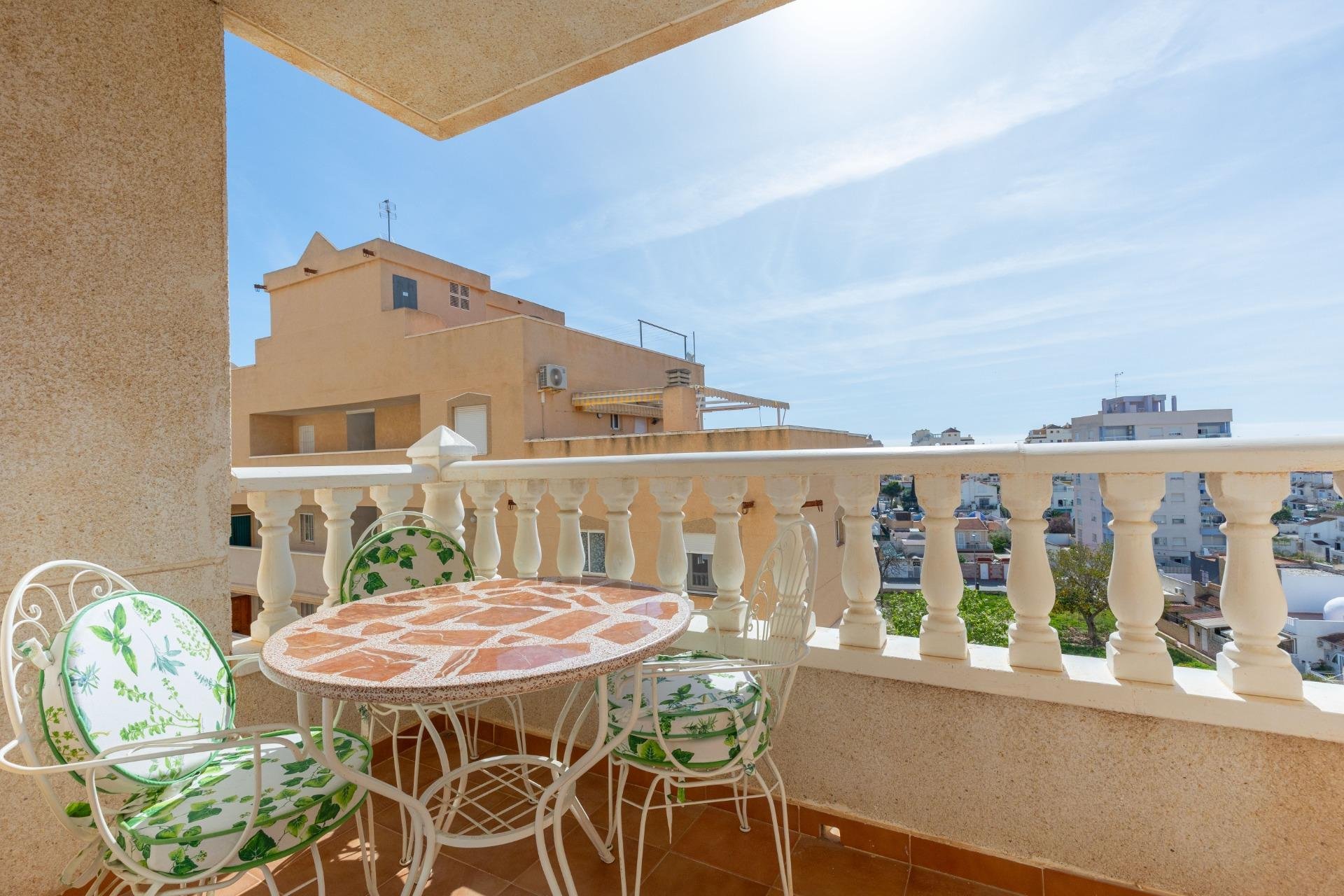 Resale - Apartment - Torrevieja - Nueva Torrevieja