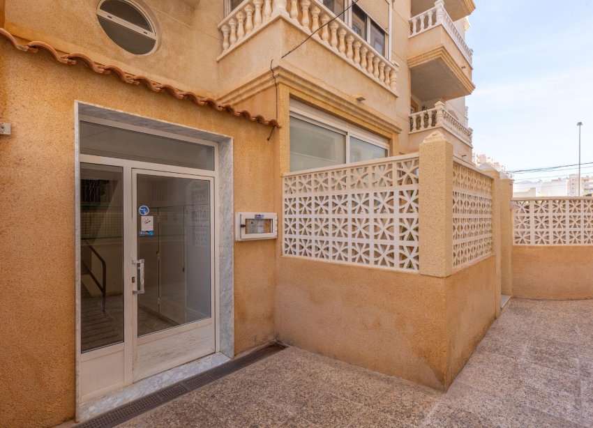 Resale - Apartment - Torrevieja - Nueva Torrevieja
