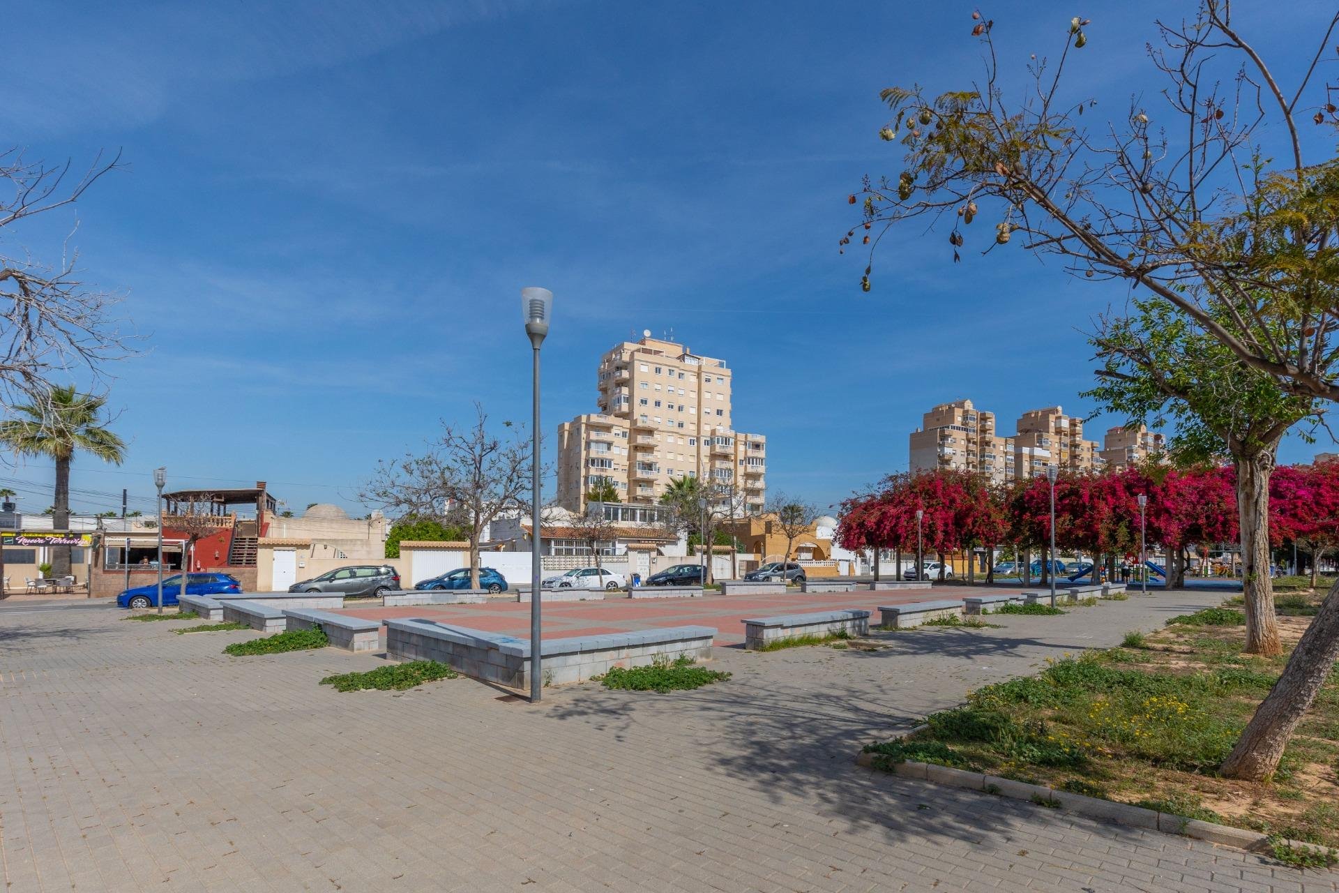 Resale - Apartment - Torrevieja - Nueva Torrevieja