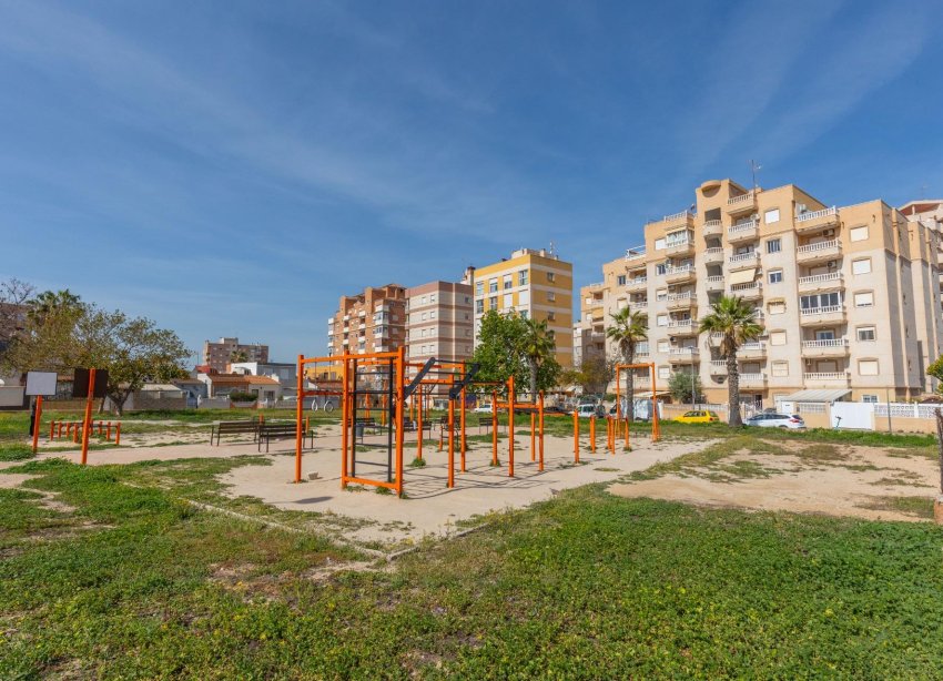 Resale - Apartment - Torrevieja - Nueva Torrevieja