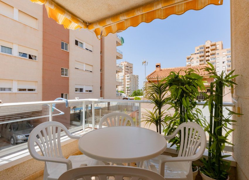 Resale - Apartment - Torrevieja - Nueva Torrevieja