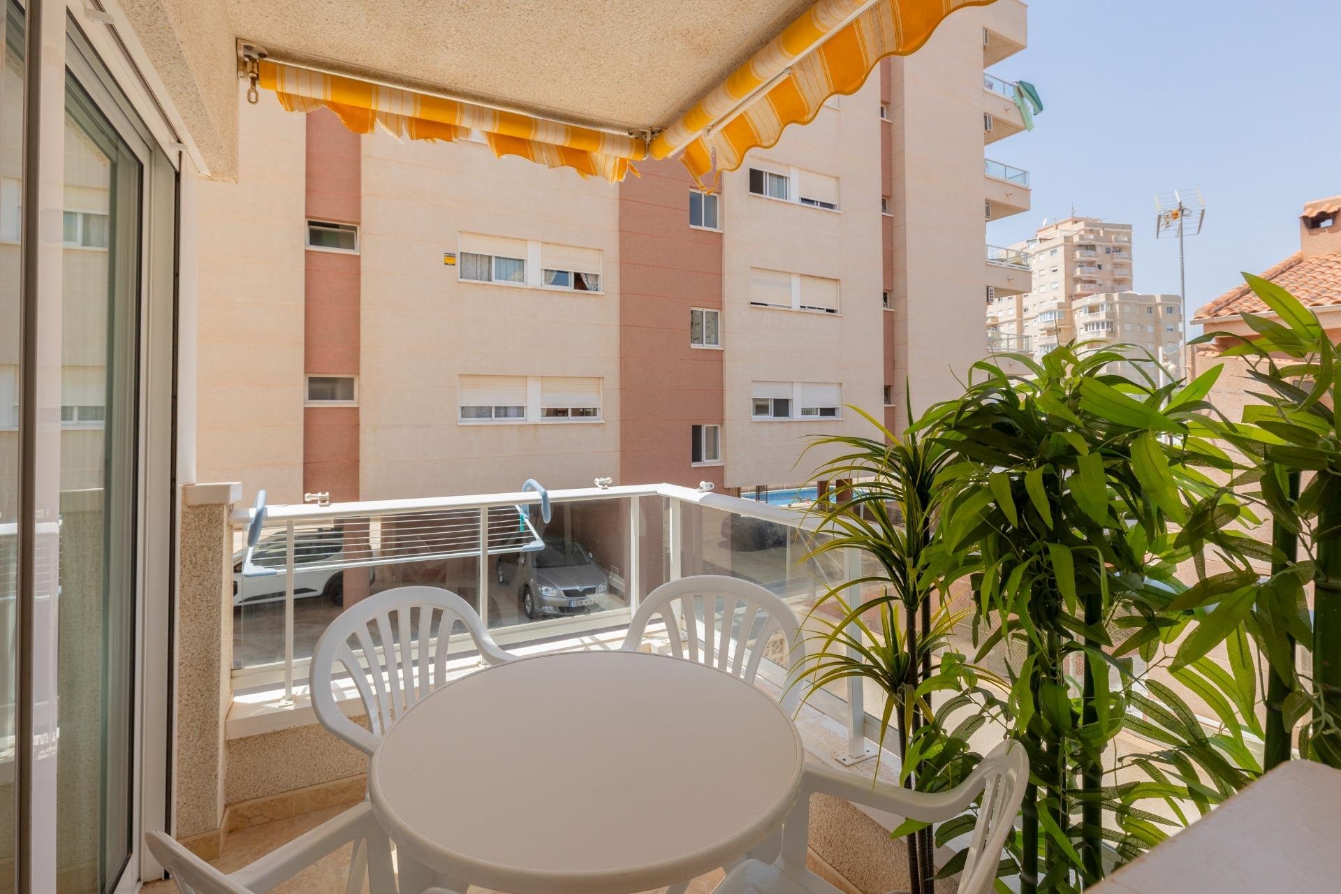 Resale - Apartment - Torrevieja - Nueva Torrevieja