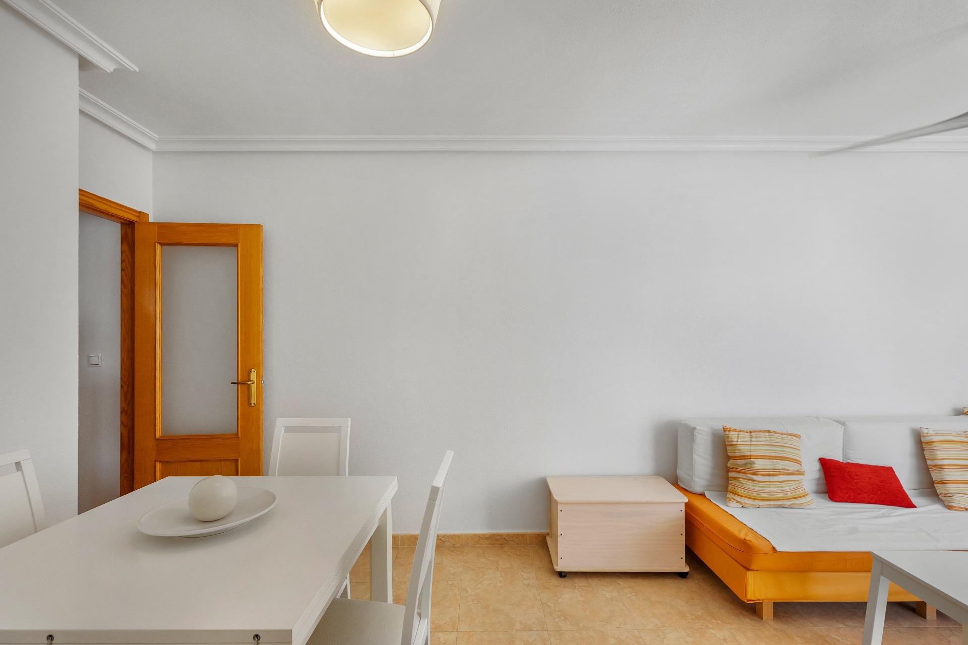 Resale - Apartment - Torrevieja - Nueva Torrevieja