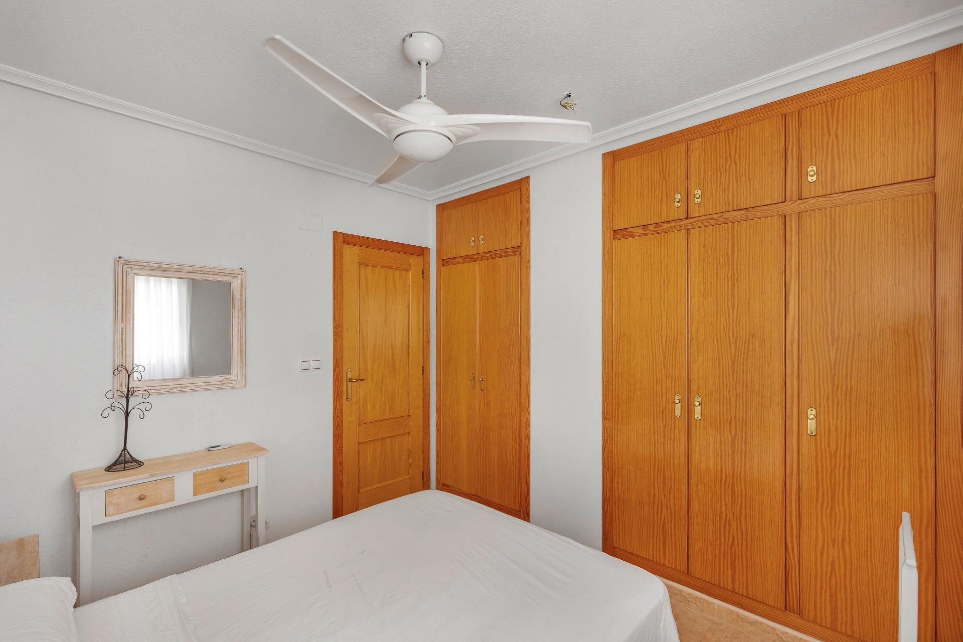 Resale - Apartment - Torrevieja - Nueva Torrevieja