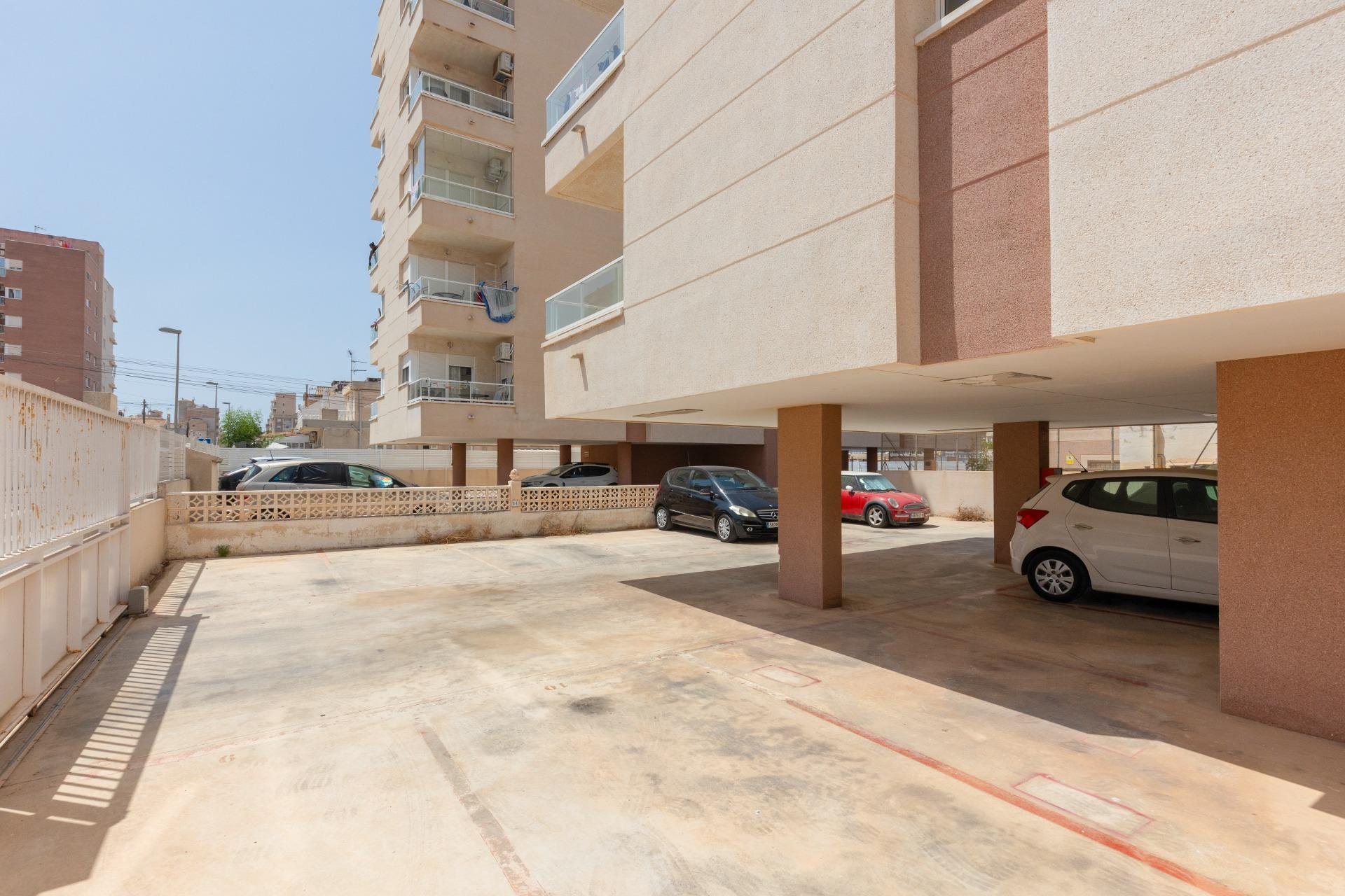 Resale - Apartment - Torrevieja - Nueva Torrevieja
