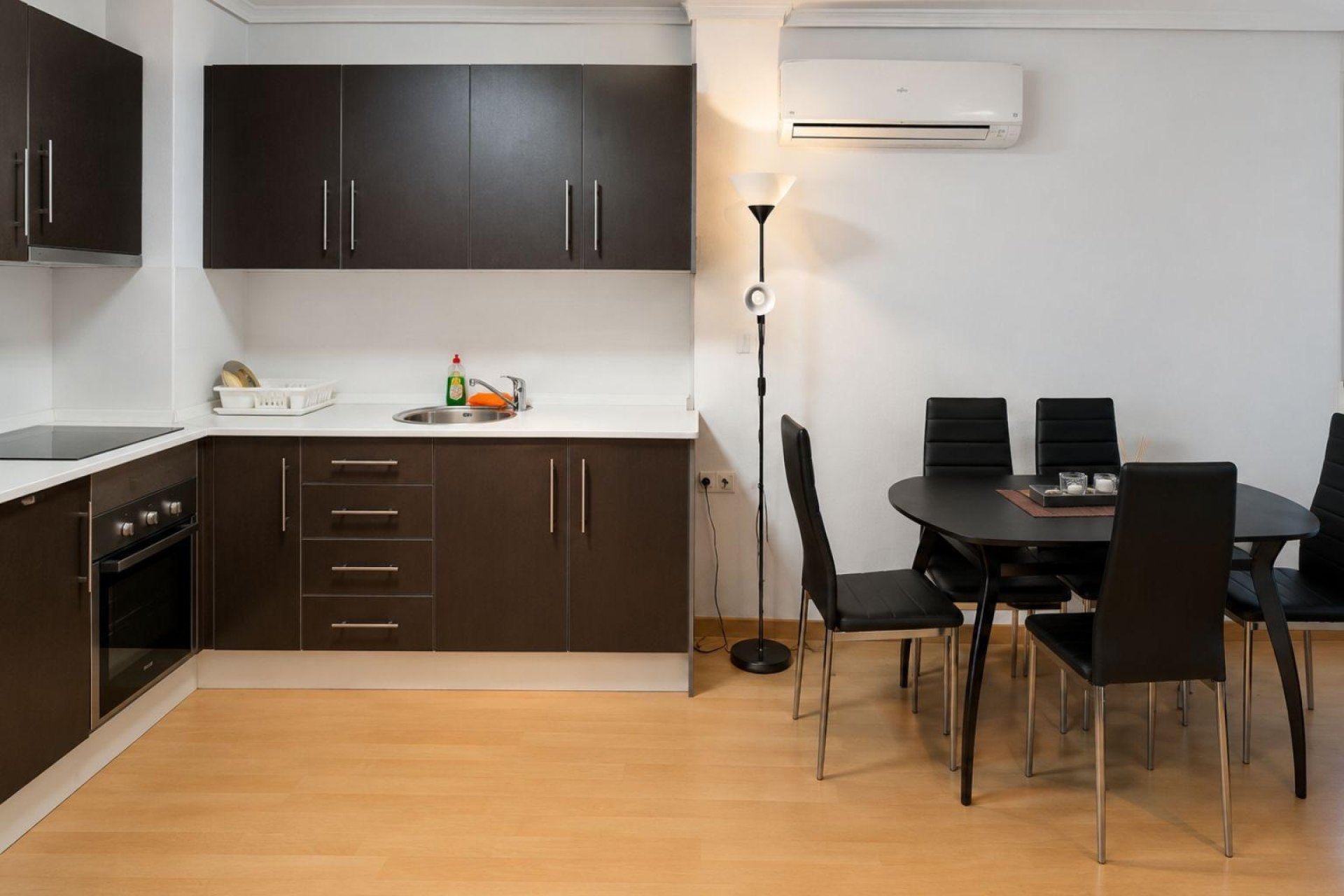Resale - Apartment - Torrevieja - Nueva Torrevieja