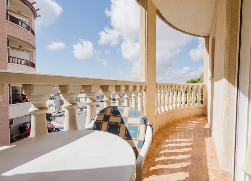 Resale - Apartment - Torrevieja - Parque de Las Naciones
