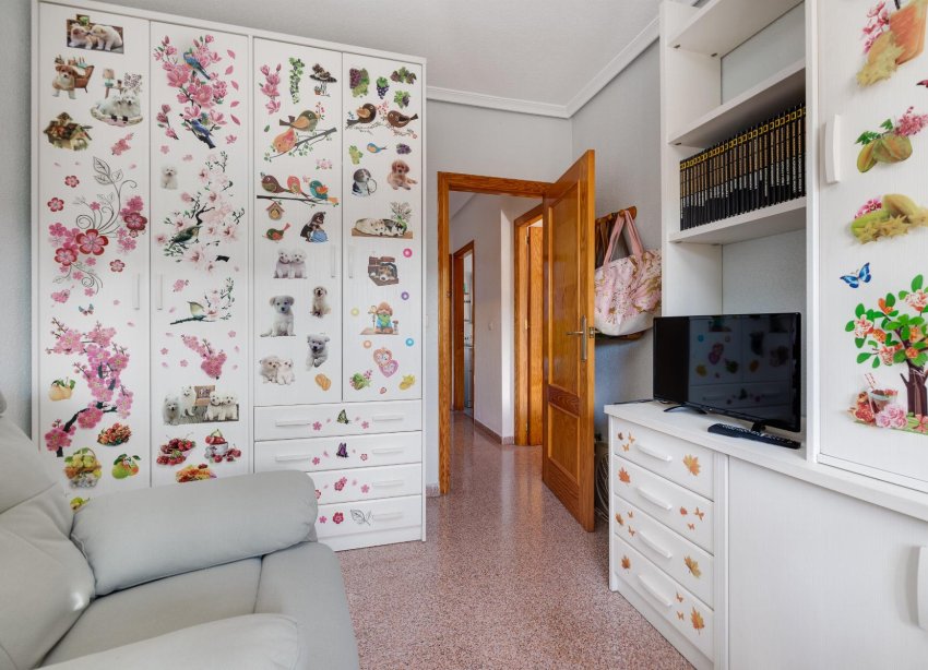 Resale - Apartment - Torrevieja - Parque de Las Naciones