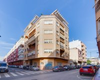 Resale - Apartment - Torrevieja - Parque de Las Naciones
