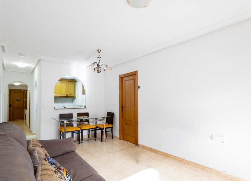 Resale - Apartment - Torrevieja - Parque de las Naciones