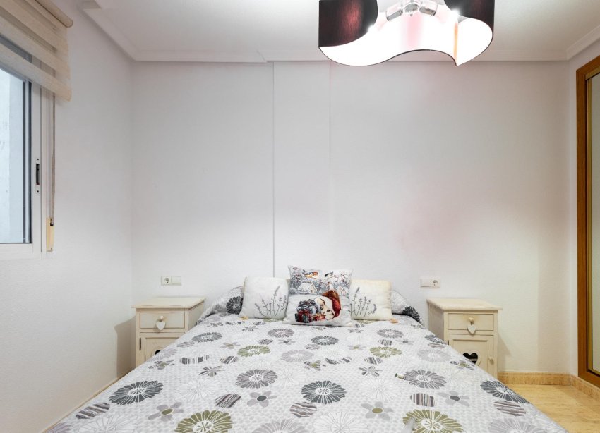 Resale - Apartment - Torrevieja - Parque de las Naciones