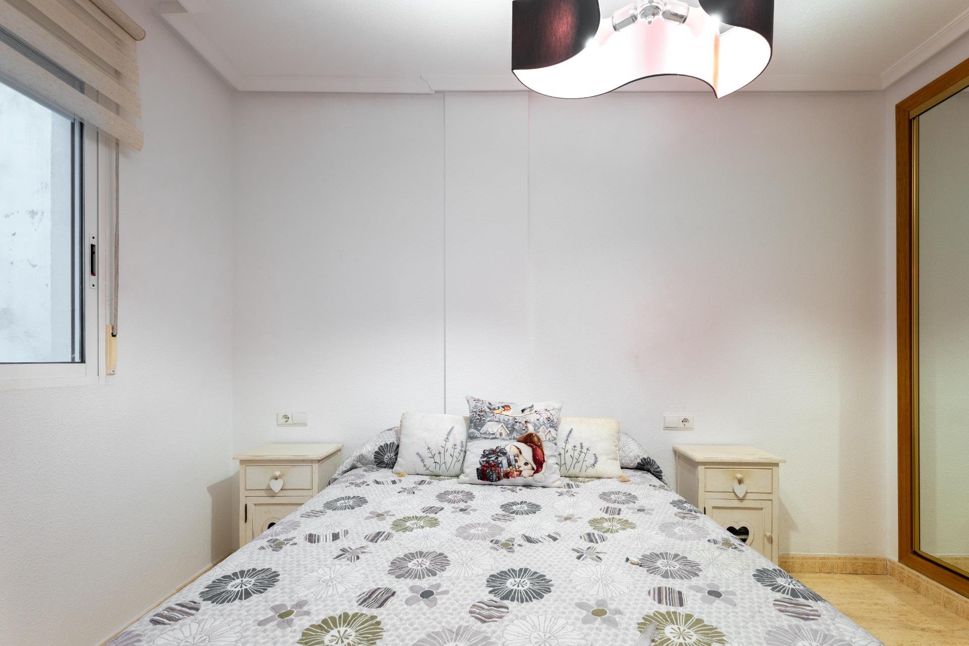 Resale - Apartment - Torrevieja - Parque de las Naciones