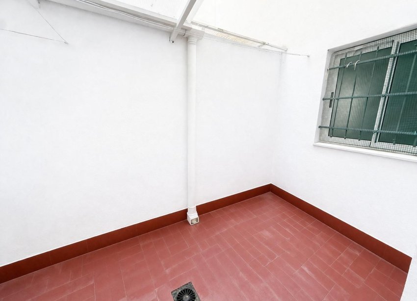 Resale - Apartment - Torrevieja - Parque de las Naciones