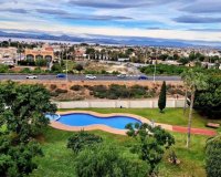 Resale - Apartment - Torrevieja - Parque de las Naciones