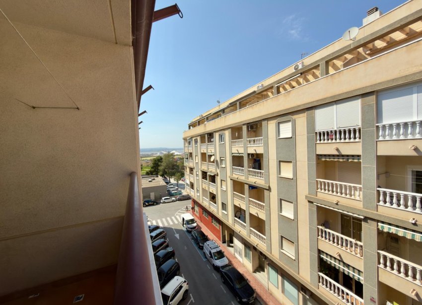 Resale - Apartment - Torrevieja - Parque de las Naciones