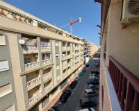 Resale - Apartment - Torrevieja - Parque de las Naciones