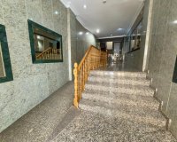 Resale - Apartment - Torrevieja - Parque de las Naciones